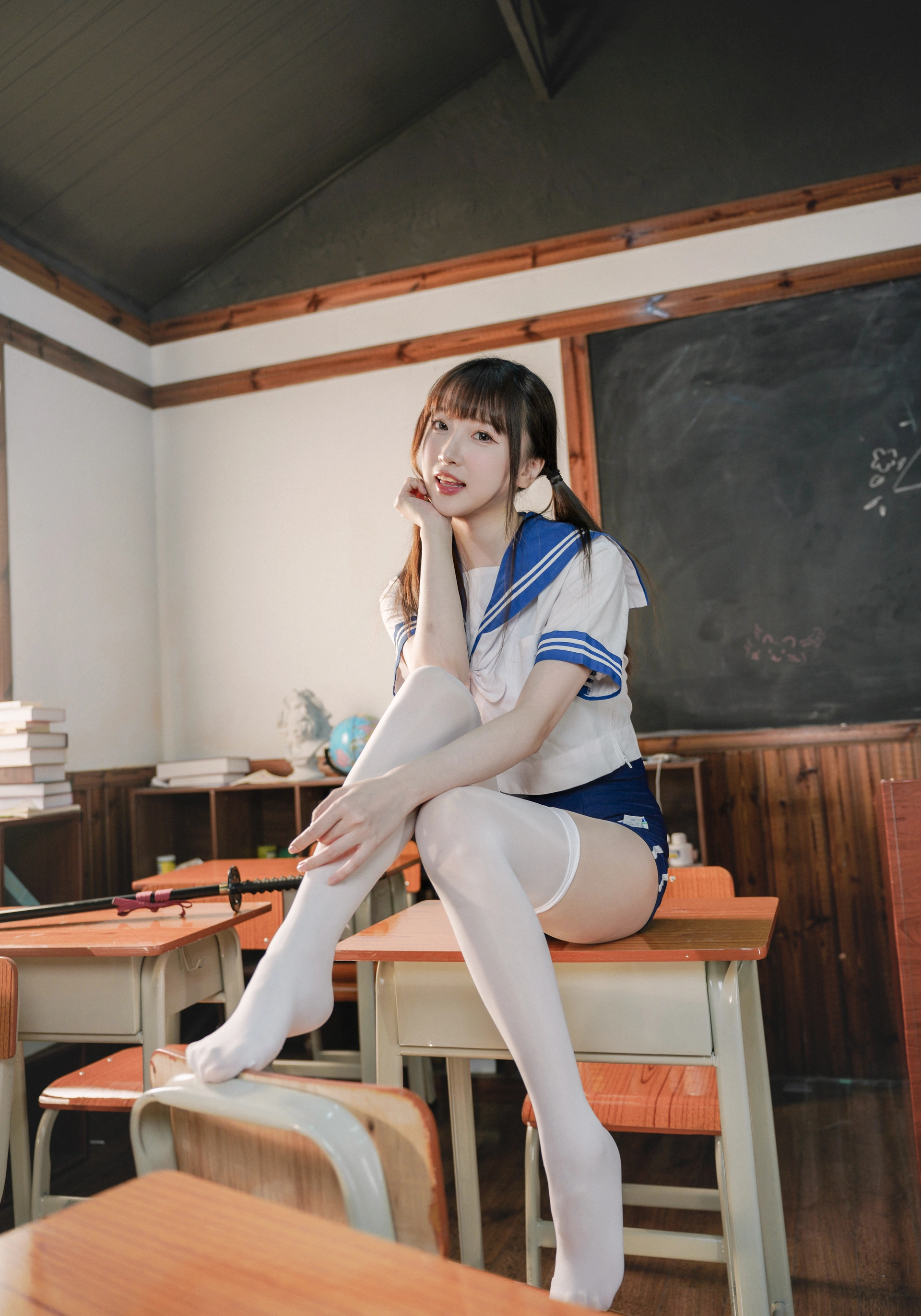 [YITUYU艺图语]2025.02.17 jk体操服女孩 冰冷企鹅 2